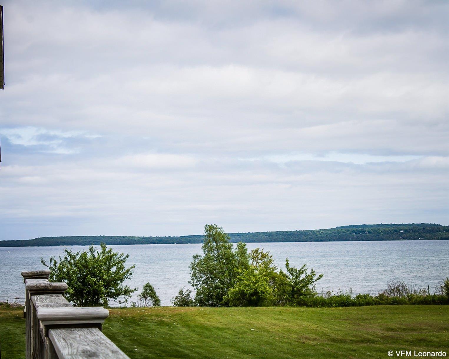 Quality Inn Lakefront Saint Ignace Eksteriør billede