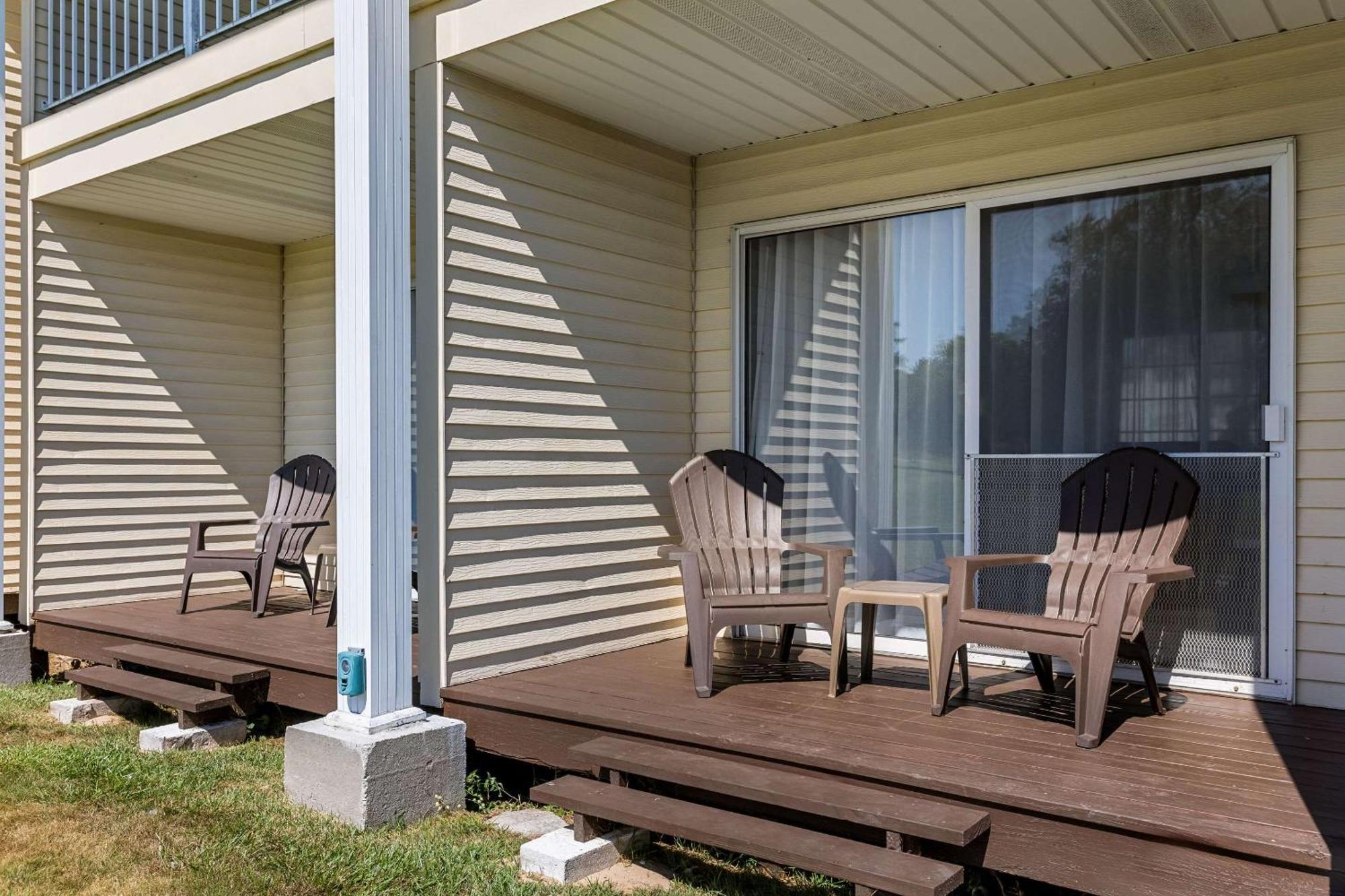Quality Inn Lakefront Saint Ignace Eksteriør billede