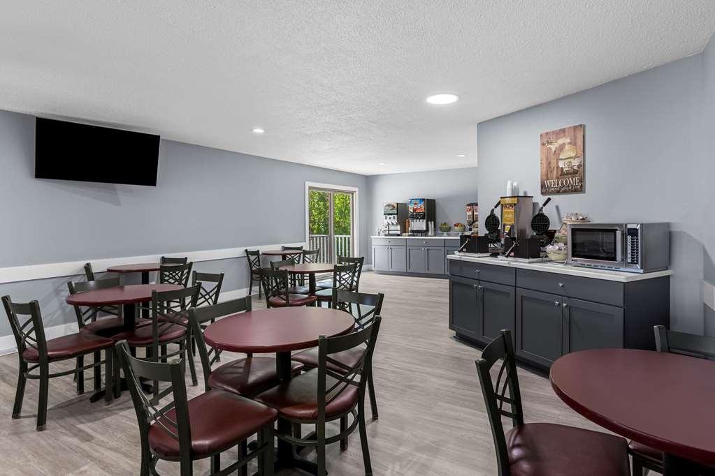 Quality Inn Lakefront Saint Ignace Restaurant billede