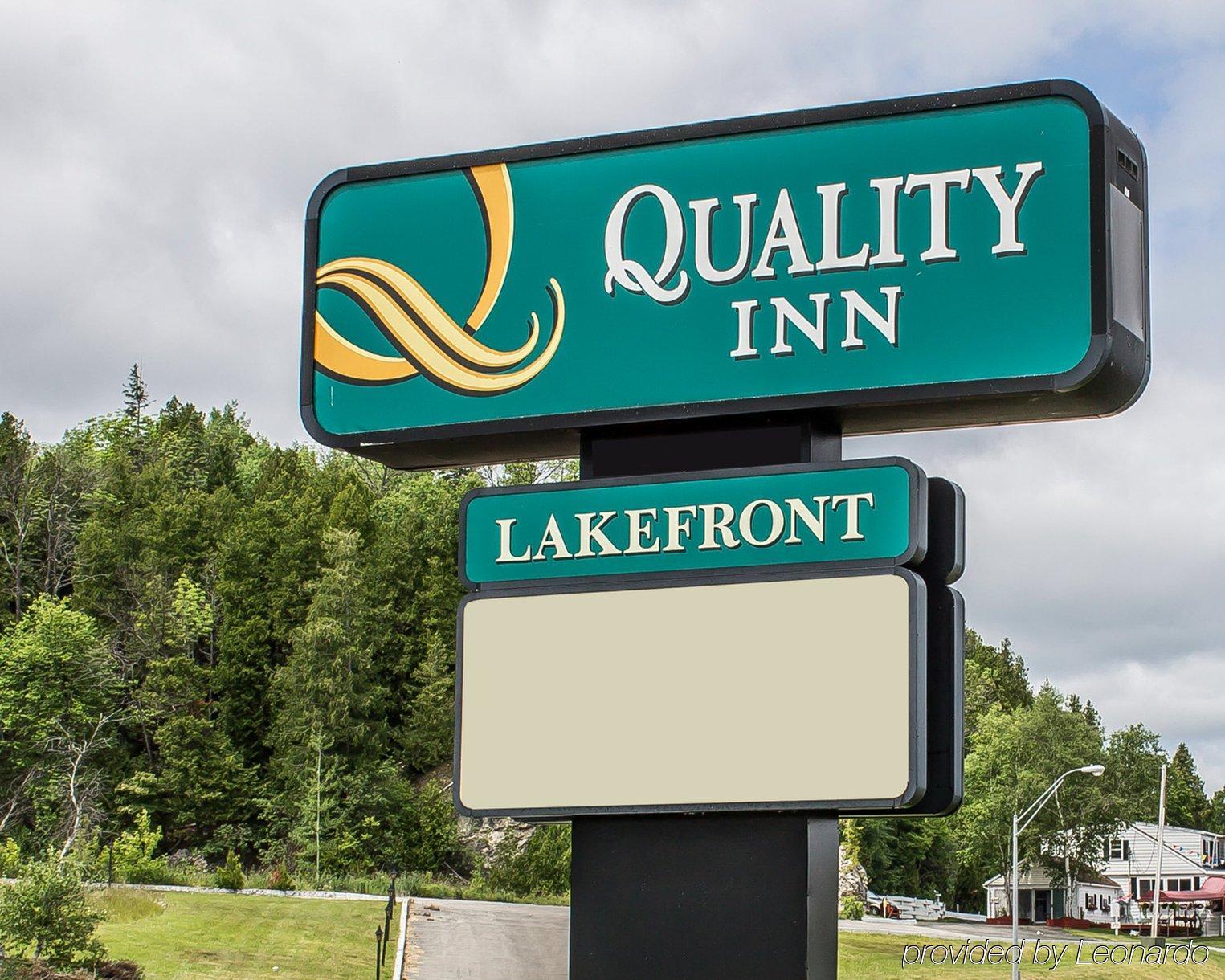 Quality Inn Lakefront Saint Ignace Eksteriør billede